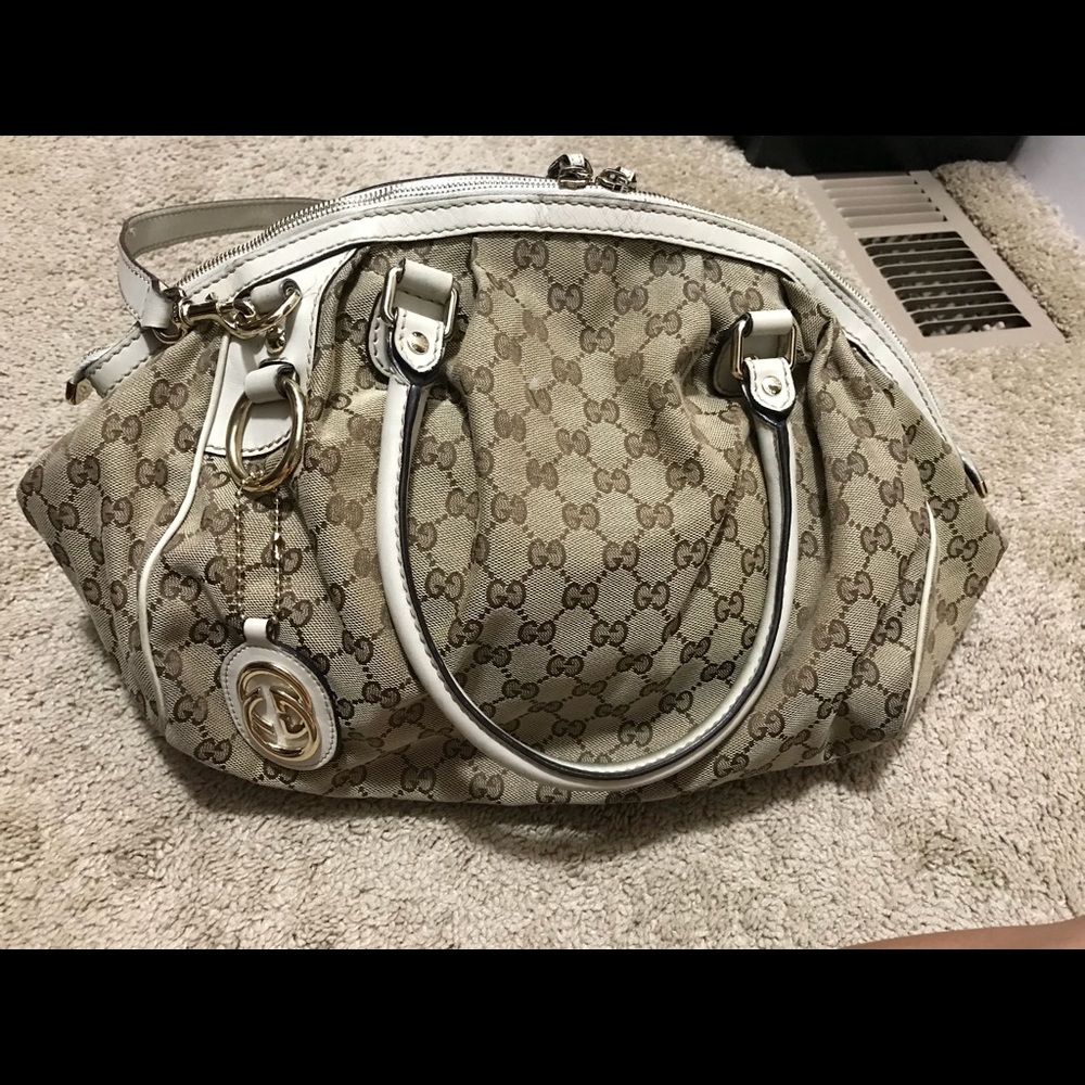 Gucci Caves cross body bag